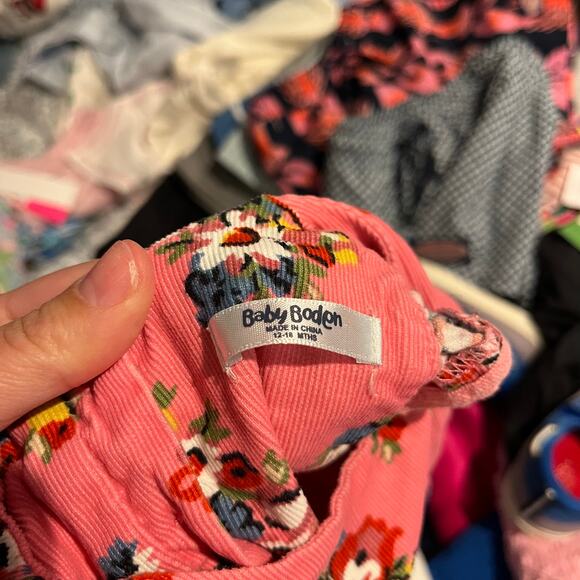 Mini Boden Pink Floral Corduroy Jumpsuit Overalls 12-18 Months - Picture 6 of 9